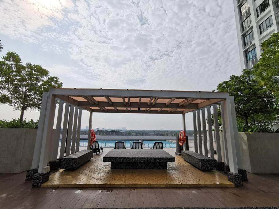 Forest In The Sky 3br 8pax Netflix!! High Floor By Pangsapuri