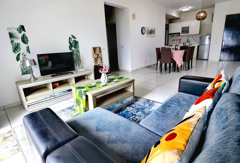 Forest In The Sky 3br 8pax Netflix!! High Floor By *