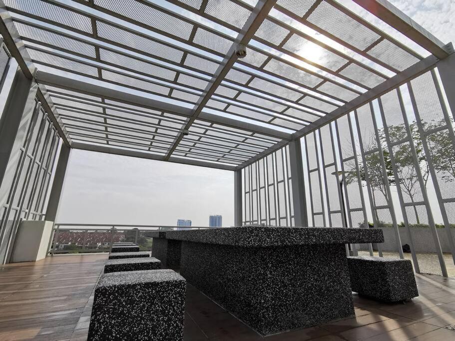 Forest In The Sky 3br 8pax Netflix!! High Floor By *