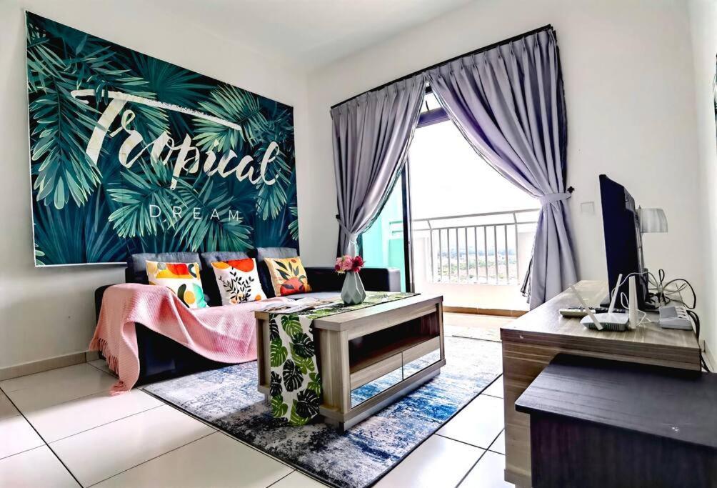 Pangsapuri Forest In The Sky 3br 8pax Netflix!! High Floor By Johor Bahru