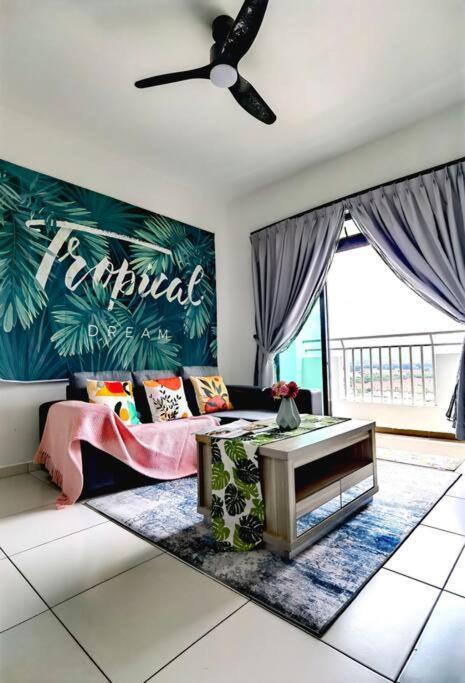 Forest In The Sky 3br 8pax Netflix!! High Floor By Pangsapuri Johor Bahru