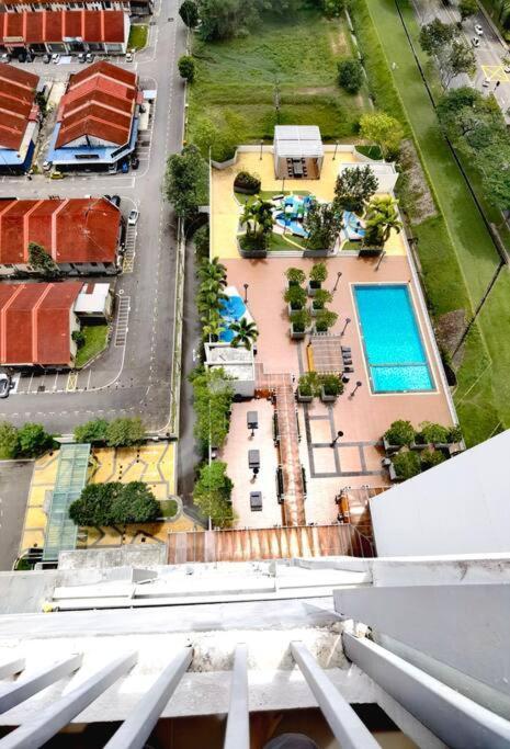 Forest In The Sky 3br 8pax Netflix!! High Floor By Pangsapuri *